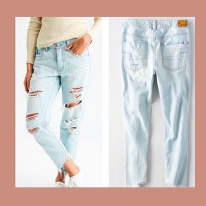 American Eagle, Tom Girl Jeans. Size 6, light washed with rips